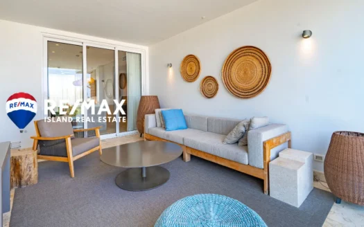 Alaia Luxury Ocean Front Condo