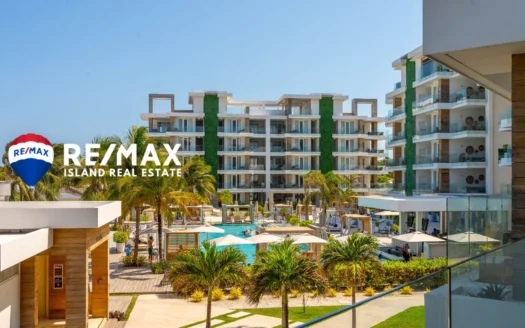 Alaia Luxury Ocean Front Condo