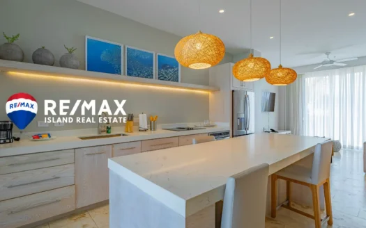 Alaia Luxury Ocean Front Condo